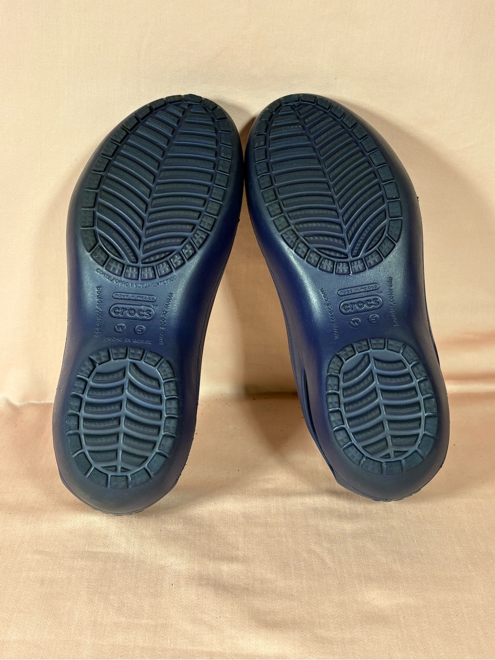 Crocs Women's Navy Blue Kadee Slip-On Ballet Flats Size W's 5 - Picture 10 of 11